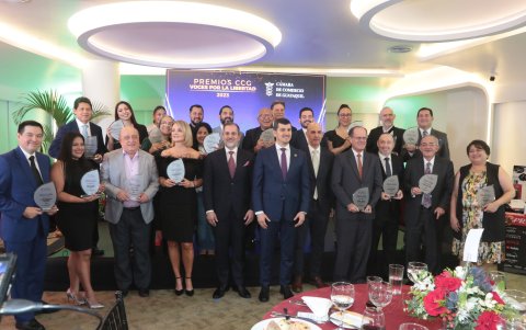 Durante el evento se reconoció la labor de 23 profesionales de la comunicación.