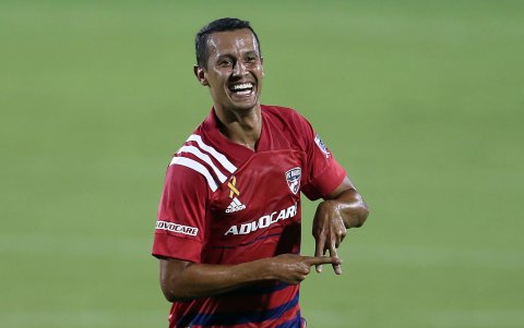 El único equipo extranjero en el que militó Andrés fue en el FC Dallas de la MLS entre 2020 y 2021.