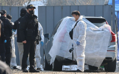 Vehículo en el que fue hallado el actor Lee Sun-kyun