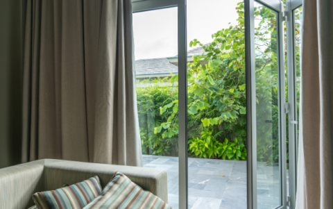 La ventilación adecuada en espacios interiores juega un papel crucial en la calidad del aire y la salud respiratoria