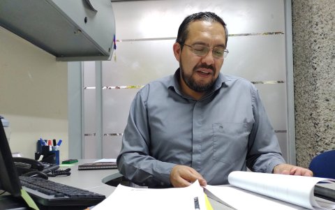 Julio Escobar es el director de asuntos deportivos del Ministerio.