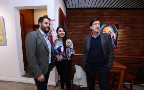 José Javier Reyes, María Augusta Guerrón y José Reyes.