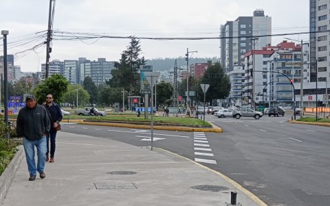 En el sector de La Carolina el tránsito vehicular fue menor a otros días.