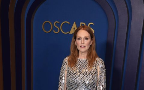 Julianne Moore.