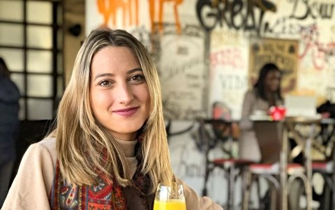 Francesca ha logrado encontrar el equilibrio en su vida. Una vez en casa, los problemas del trabajo se quedan en la puerta.