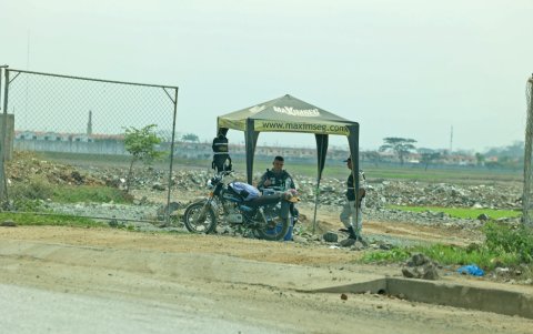 Vigilancia. En contados puntos de La Aurora se ven carpas con guardianía privada. Para la ciudadanía, residentes y la empresa privada se preocupan más por resguardarlos que las mismas autoridades.