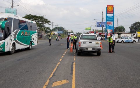 Las carreteras reciben poca atención de las autoridades.