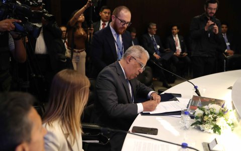 El viceministro de Relaciones Exteriores de Colombia, Francisco Coy, durante la XXIV Reunión Extraordinaria del Consejo Andino de Ministros de Relaciones Exteriores, en Lima (Perú).