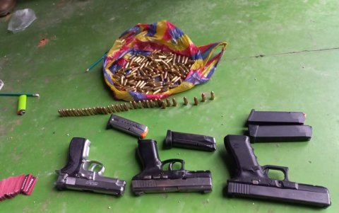 Material incautado  tras nuevo operativo militar en cárcel de Turi