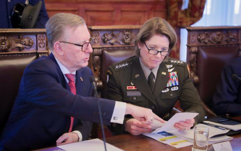 En septiembre de 2023 Ecuador y Estados Unidos firmaron un acuerdo para la vigilancia marítima.