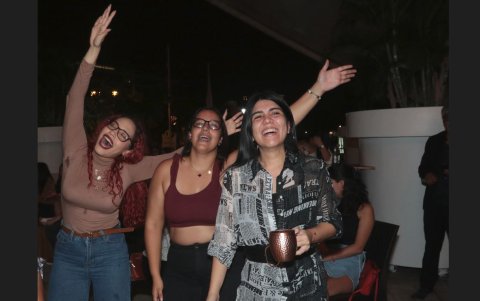 Suanny Hidalgo, Angie Sáenz y Kiki Córdova.