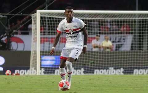 Robert Arboleda jugaá su segundo partido del año con Sao Paulo pero aún no renueva