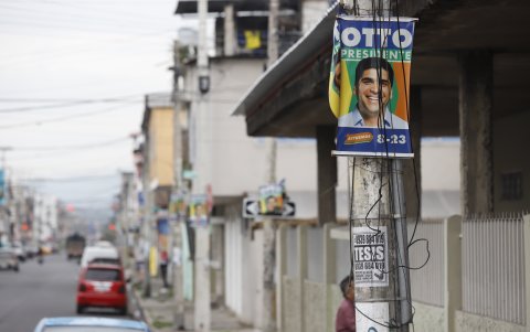 Afiches. Las propagandas se mantienen en el suroeste de la urbe.
