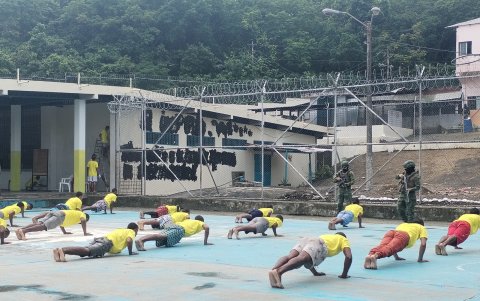 El Ejercito ecuatoriano ha intervenido las cárceles del país desde la declaratoria del conflicto armado interno.