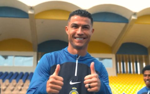 El Al Nassr celebro el cumpleaños del Portugués