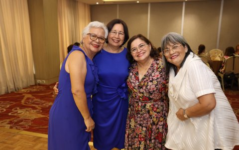 Carmen Nan, Raquel Jurado, Judy Bastidas y América Córdova.