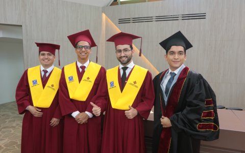 Pedro Mantilla, Álex Arias, Daniel Veintimilla y Paul León.