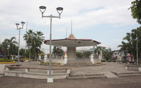 Reclamo. Las familias detallan que los espacios públicos de La Aurora no son suficientes y carecen de mayores actividades.