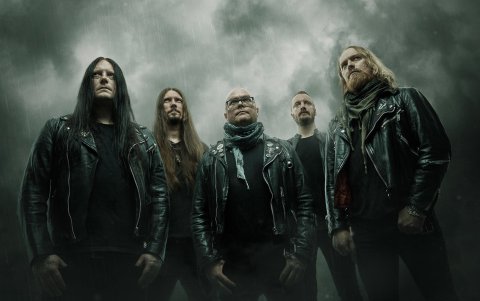 El grupo sueco Katatonia publico el año pasado el álbum Sky Void of Stars, el número 13 de su carrera, además del EP A Sunset Choir for the Daylight Harvest.