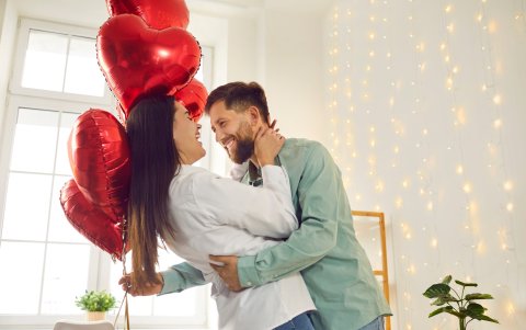 Desde viajes hasta un picnic, cualquier plan es bueno para pasar en pareja este mes.