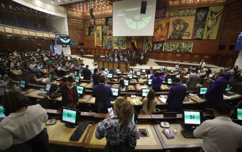 Con allanamiento tácito por parte de la Asamblea Nacional, el IVA sube al 13 %.