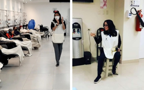 Lula intentando distraer del dolor a los pacientes que reciben quimioterapia.