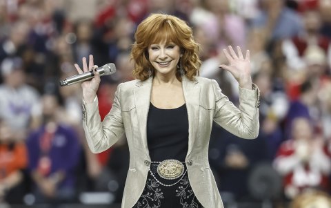 Reba McEntire.