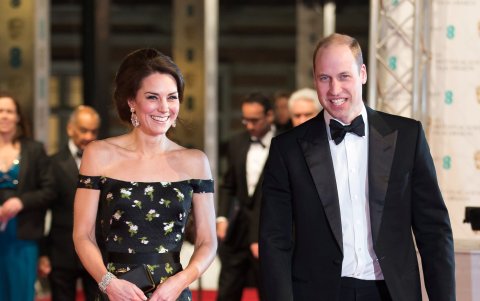 Con su esposo, el príncipe Guillermo.