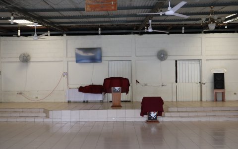 Una iglesia cerrada por efectos del crimen organizado, en Tapachula, estado de Chiapas (México)