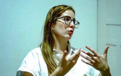 Gestión. La funcionaria es Politóloga y Licenciada en Ciencias Políticas y Relaciones Internacionales.