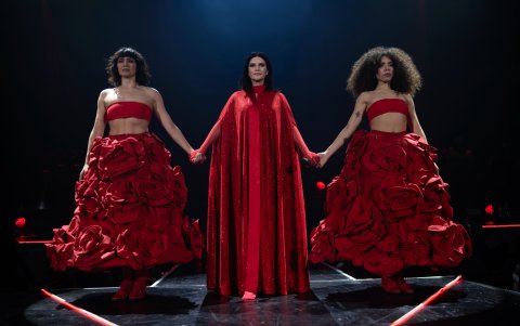 Laura es un ejemplo de mujer fuerte, que se ha ganado a pulso su lugar en la industria y el cariño de la gente.