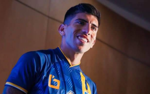 Braian Oyola cuando jugaba en Delfín.