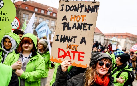 A la jornada de protesta, apoyada por diversas organizaciones sociales y ecologistas, se sumaron más de cien ciudades de Alemania a lo largo de la semana.