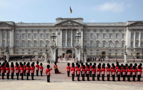 El interior del palacio puede visitarse en los meses de verano