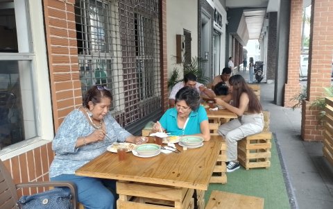 Clientela. La clausura de restaurantes, a corto plazo, tiene una afectación fuerte en la imagen de las empresas, en especial cuando son tendencia en redes sociales.