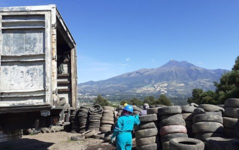Según la ley, cada año los importadores deben reciclar lo equivalente al 63% de la cantidad de llantas que hayan adquirido.
