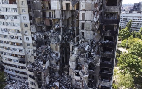Algunos edificios destruidos por los ataques rusos