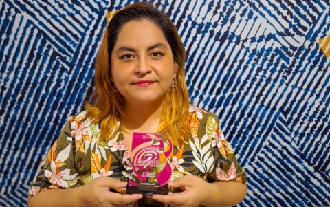 Xiomara Errázuriz gana el Bienal de Cuenca