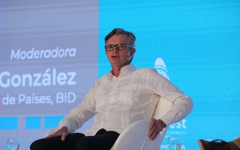 La falta de recursos es otra arista que, según los alcaldes, ha complicado la administración de los municipios en este primer año de gestión.