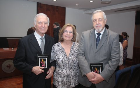 Ernesto Vernaza, Guadalupe de Vernaza y Eduardo Márquez de la Plata.