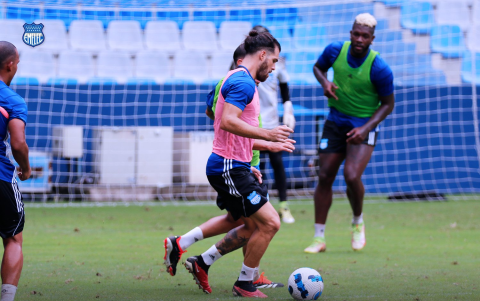 El delantero de Emelec Facundo Castelli (foto) fue designado como el jugador de la fecha 1 de LigaPro