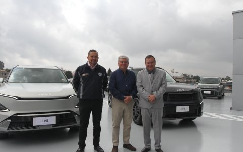 Washington Martínez, Bernardo Abad y Juan Zapata.