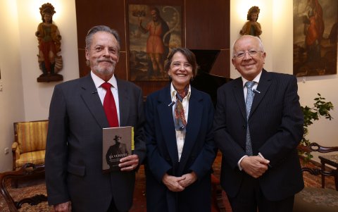 Rafael Arroyo, María del Carmen Almeida y Gonzalo Ortiz.