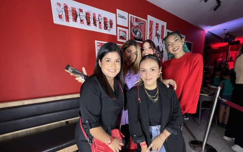 Vaniss Style, Karito Medina, Fiorella Pinargote, Daniela Garcés y Zue Vásquez.