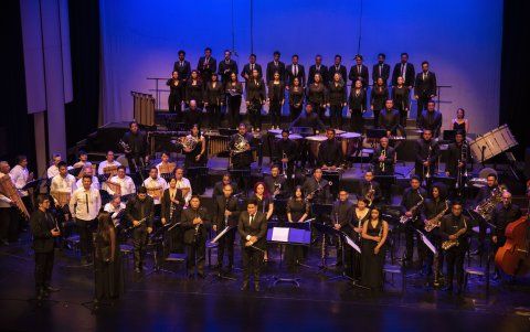 Este recorrido por la música antigua y barroca, la contemporánea y las nuevas narrativas visibiliza la riqueza cultural local e internacional y fomenta el respeto por las creencias y tradiciones.