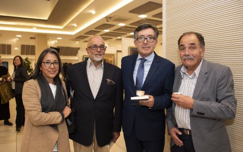 Nelly de Solórzano, Javier Solórzano, César Montúfar y Carlos Reyes.