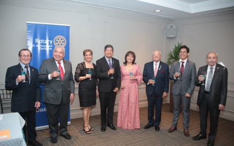 Eduardo Abril, Héctor Plaza, Patricia de Rubio, Iván Rubio, Gina Vélez de Paredes, Germán Yépez, Miguel Bailón y Jorge Salcedo.