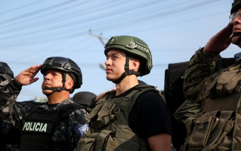 Daniel Noboa en Socio Vivienda 2.