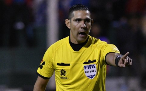 Guillermo Guerrero es uno de los árbitros ecuatorianos con mejores calificaciones en cada partido