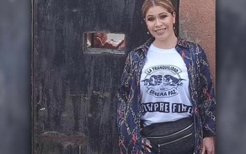 Claudia Garzón, con una camiseta que llevaba uno de los lemas de Los Choneros.